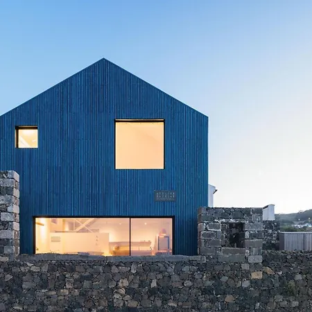 Guest house The Blue House Azores Capelas
