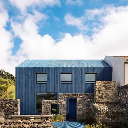 Πανσιόν The Blue House Azores 4*