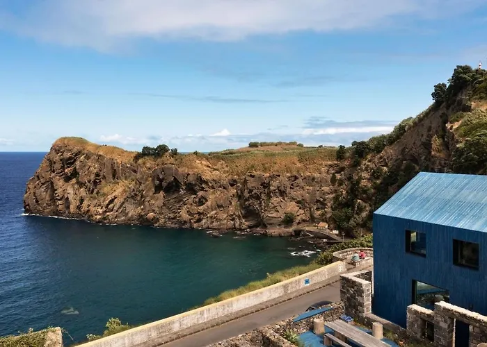 Гостевой дом The Blue House Azores