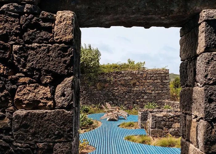 The Blue House Azores Гостевой дом